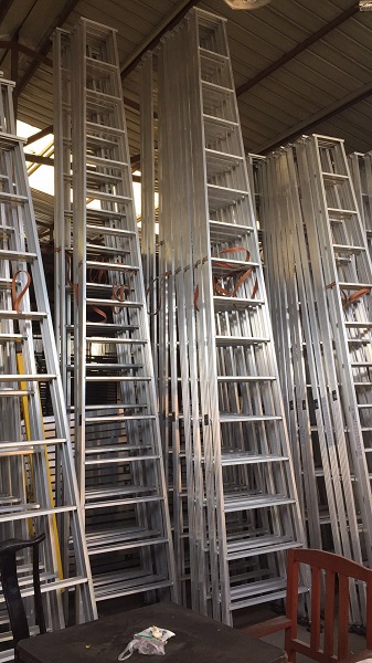 西安鋁合金梯子 西安鋁合金梯子